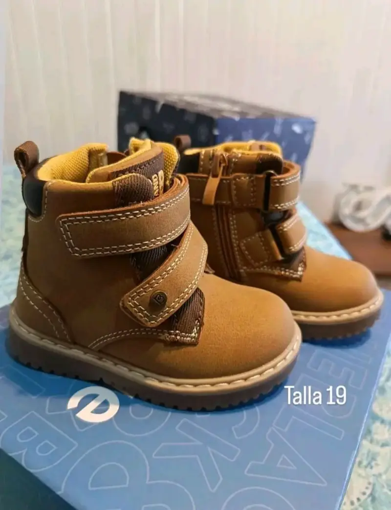 Botines para niños talla 19 - 1