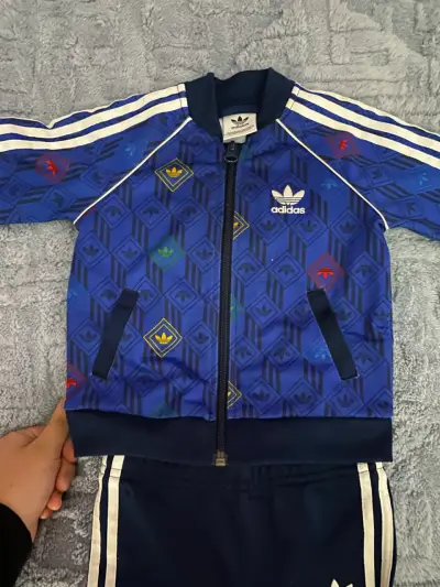Conjunto deportivo infantil Adidas azul - miniatura 1