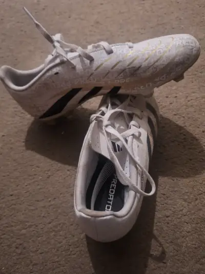 Zapatos de fútbol blancos Adidas - miniatura 1