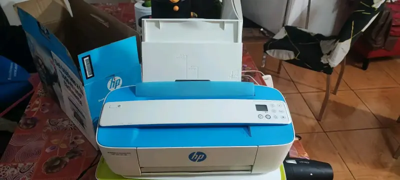 Impresora HP DeskJet 2130