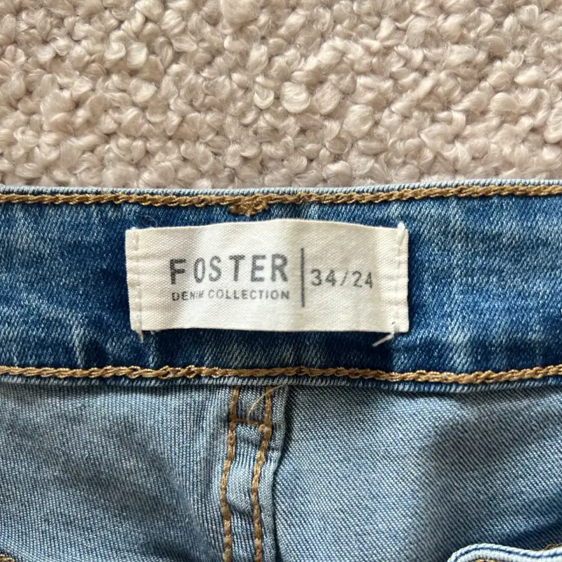 Jeans ajustados tiro alto - 3