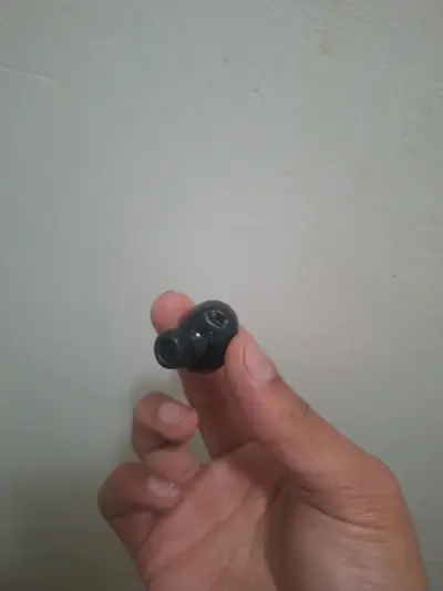 Audífonos TWS negros - miniatura 3