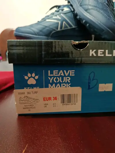 Zapatillas de fútbol KELME azules - miniatura 3