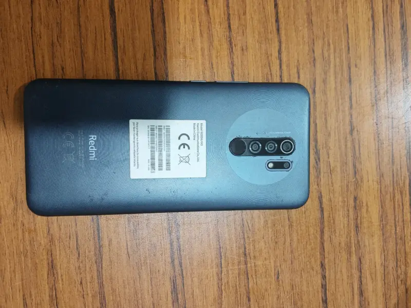Smartphone Redmi con cámara cuádruple - 4