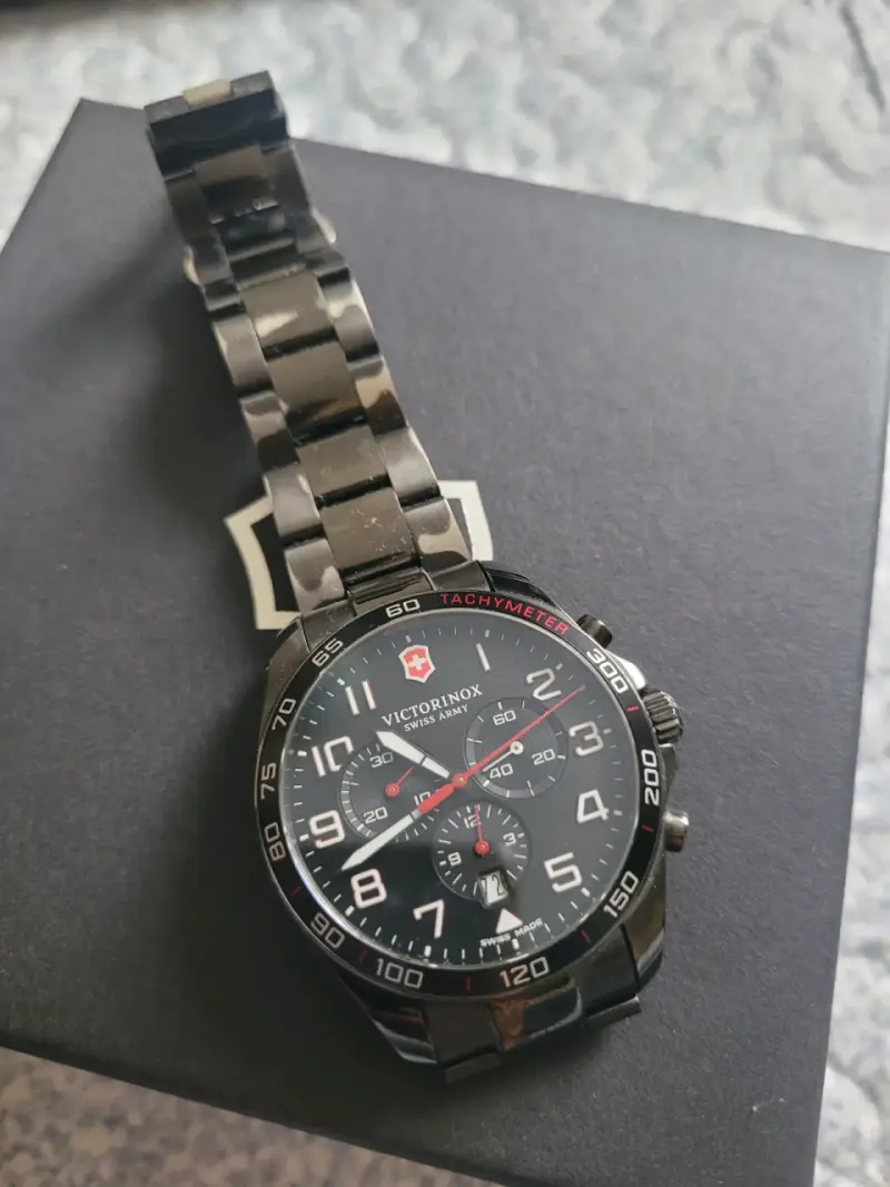 Reloj Victorinox fieldforce - 1