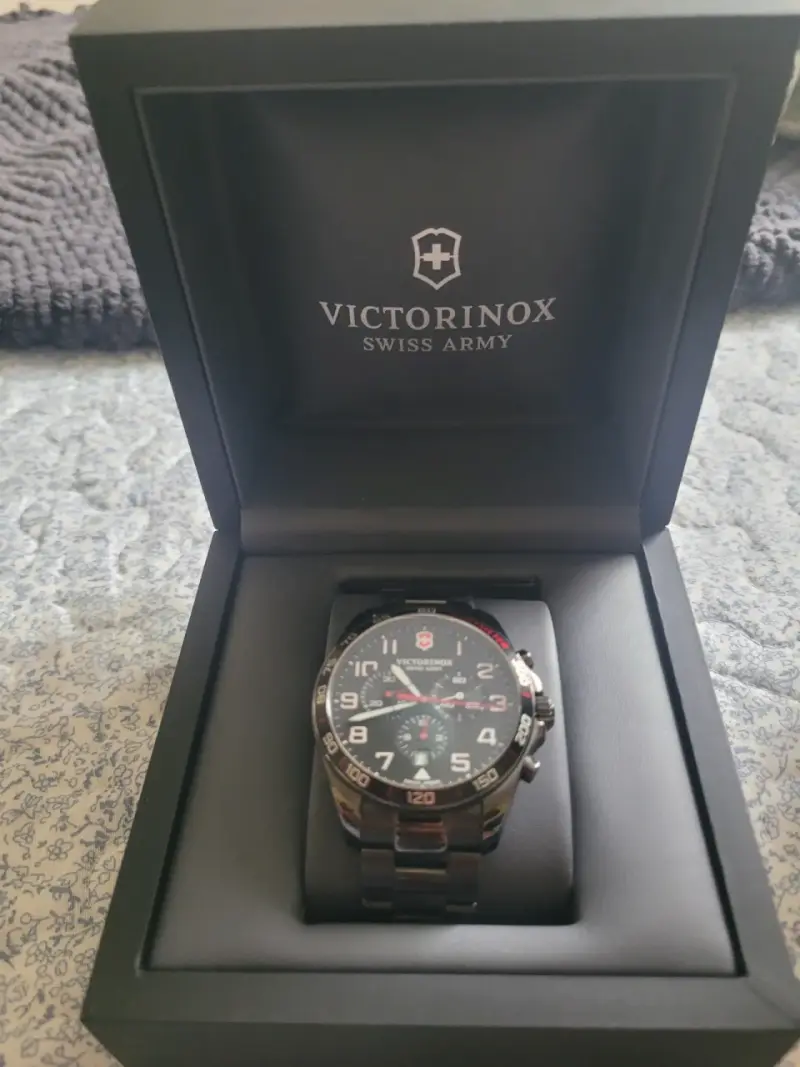Reloj Victorinox fieldforce - 3