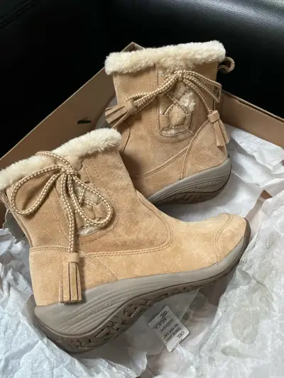 Botas de gamuza beige con forro, N35 - miniatura 1