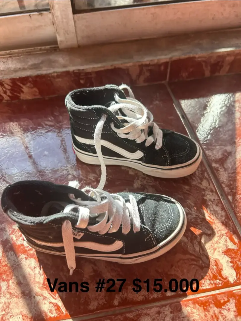 Zapatillas Vans negras talla 27