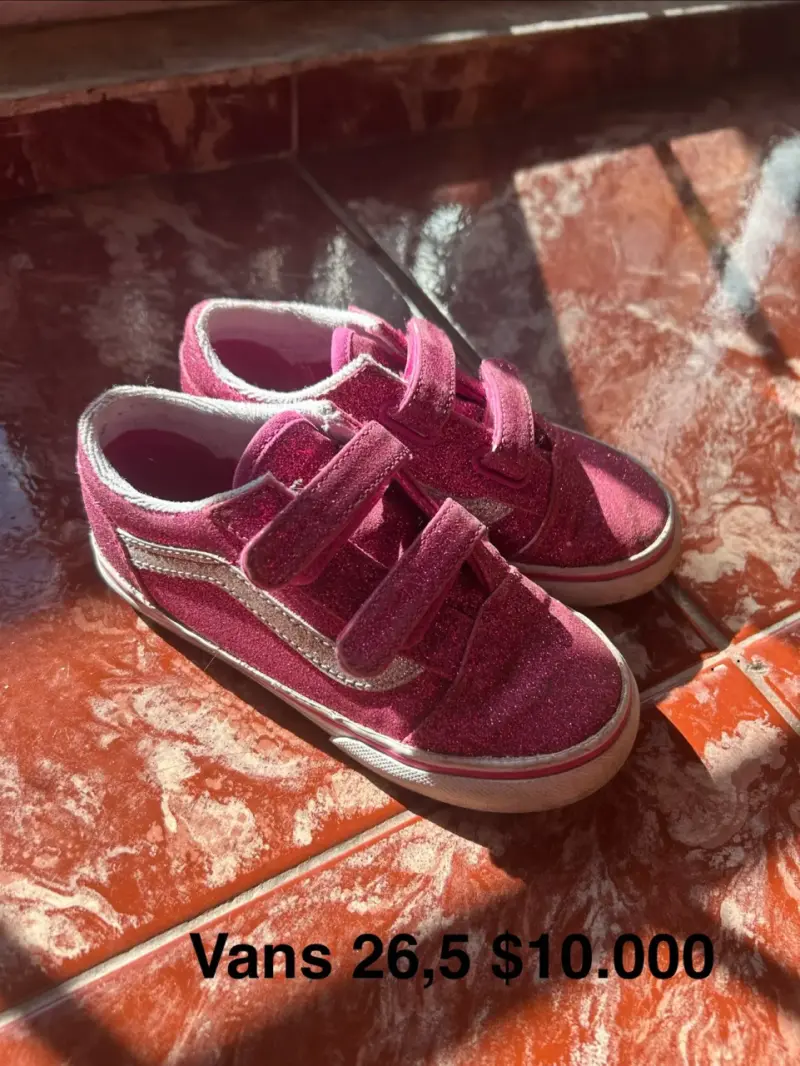 Zapatillas Vans rosadas brillantes