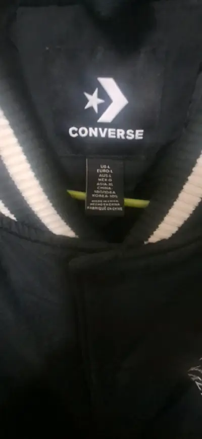 Chaqueta negra Converse - miniatura 3