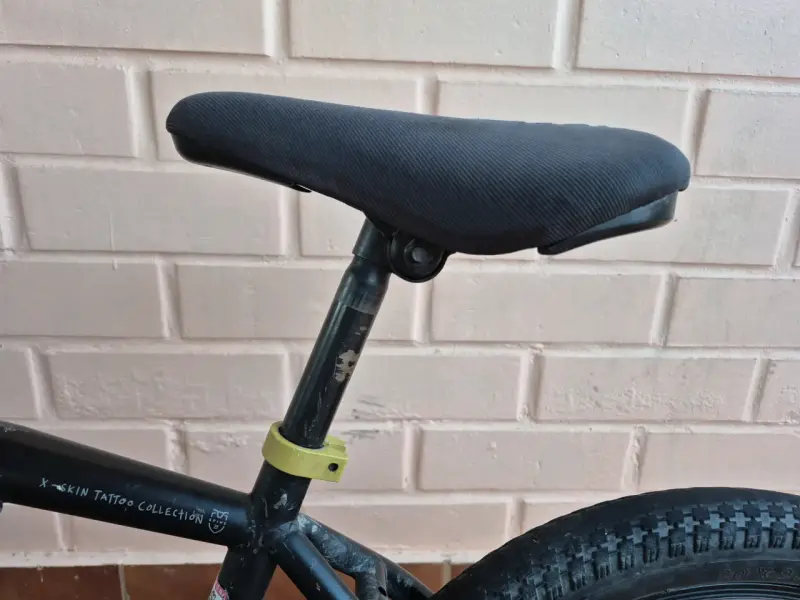 Bicicleta BMX negra usada - 6
