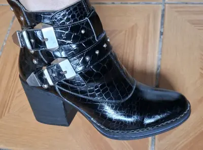Botines de cuero charol - miniatura 1