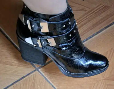 Botines de cuero charol - miniatura 3
