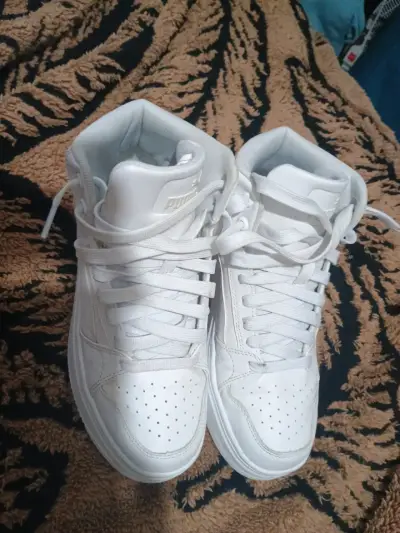 Zapatillas blancas altas - miniatura 1