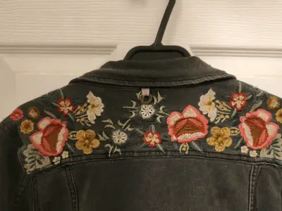 Chaqueta de mezclilla negra - miniatura 3