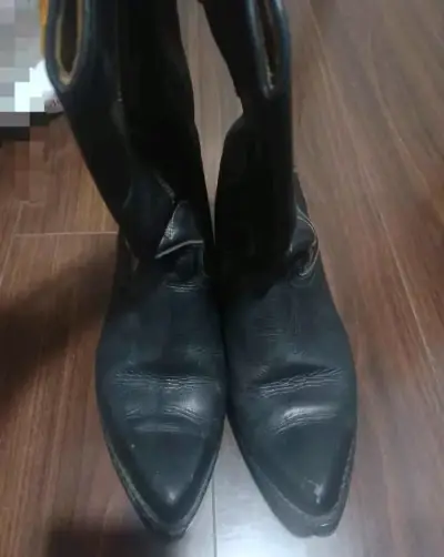 Botas vaqueras negras - miniatura 2