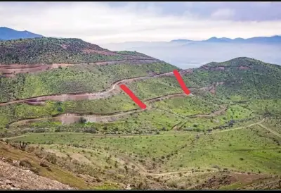 PARCELA EN CERRO - miniatura 1