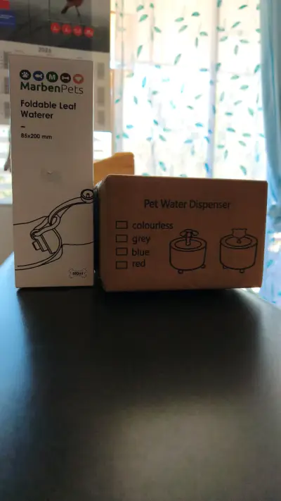 Dispensadores de agua para mascotas - miniatura 1