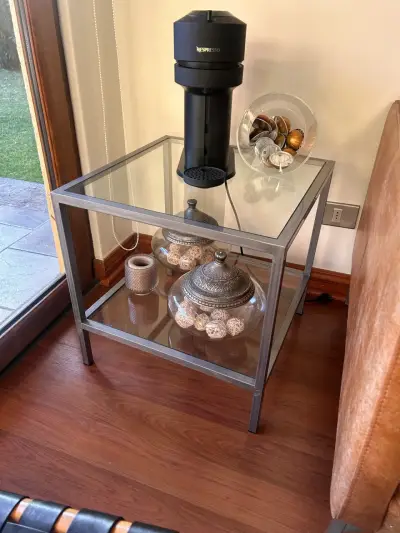 Mesa de vidrio cuadrada - miniatura 2