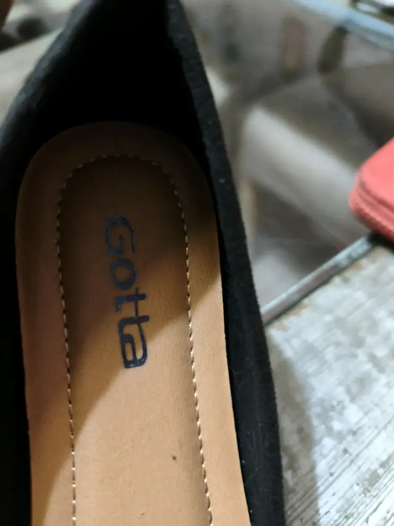 Zapatos de taco bajo negros Gotta - 2