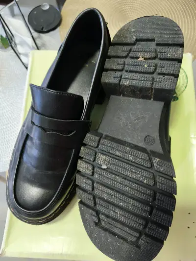 Zapatos negros Brandoss mujer - miniatura 2