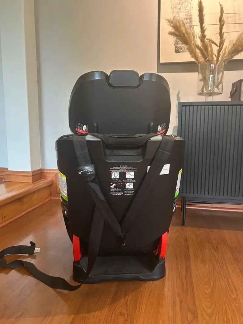 Silla de auto negra Britax one4life - 4