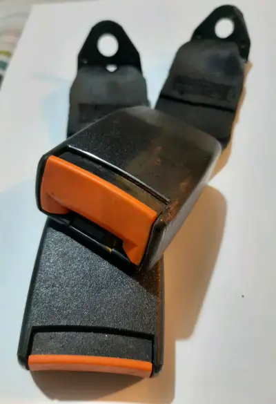 Cinturón de seguridad automotriz - miniatura 1