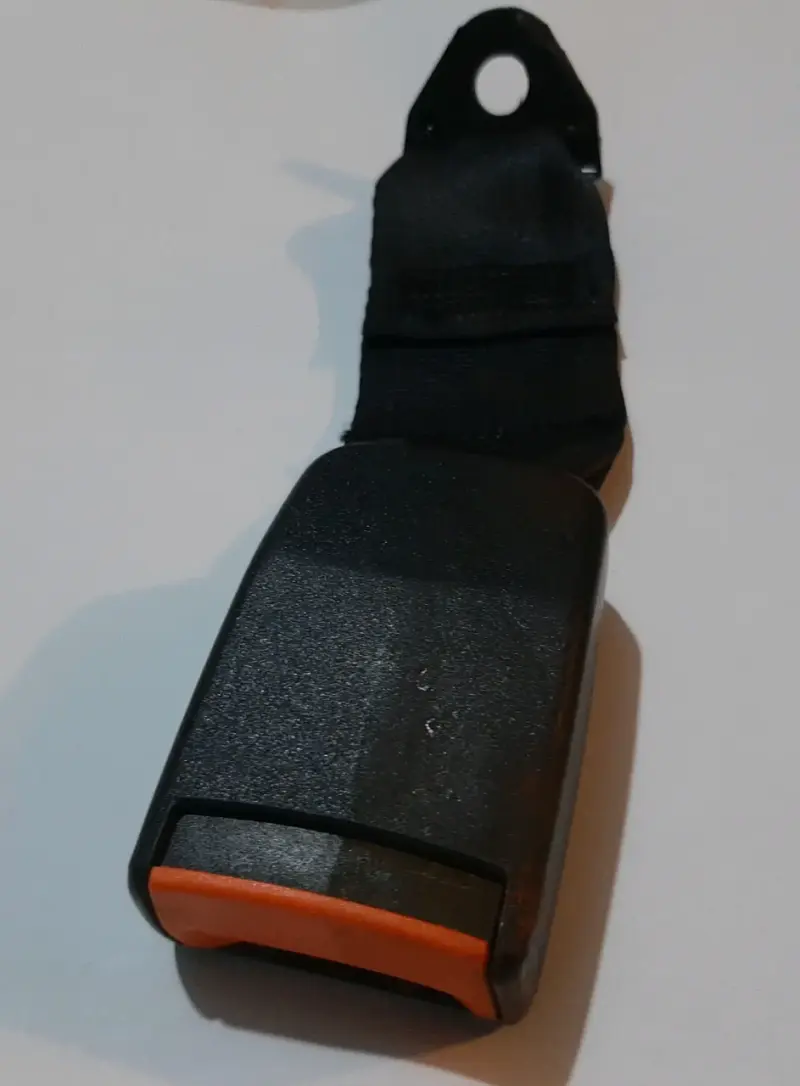 Cinturón de seguridad automotriz - 4