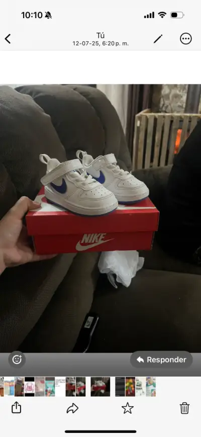 Zapatillas infantiles blancas Nike - miniatura 1