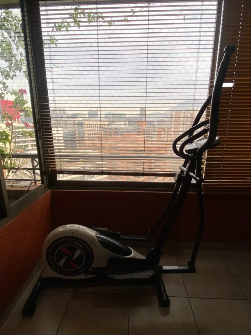 Bicicleta elíptica compacta - 4