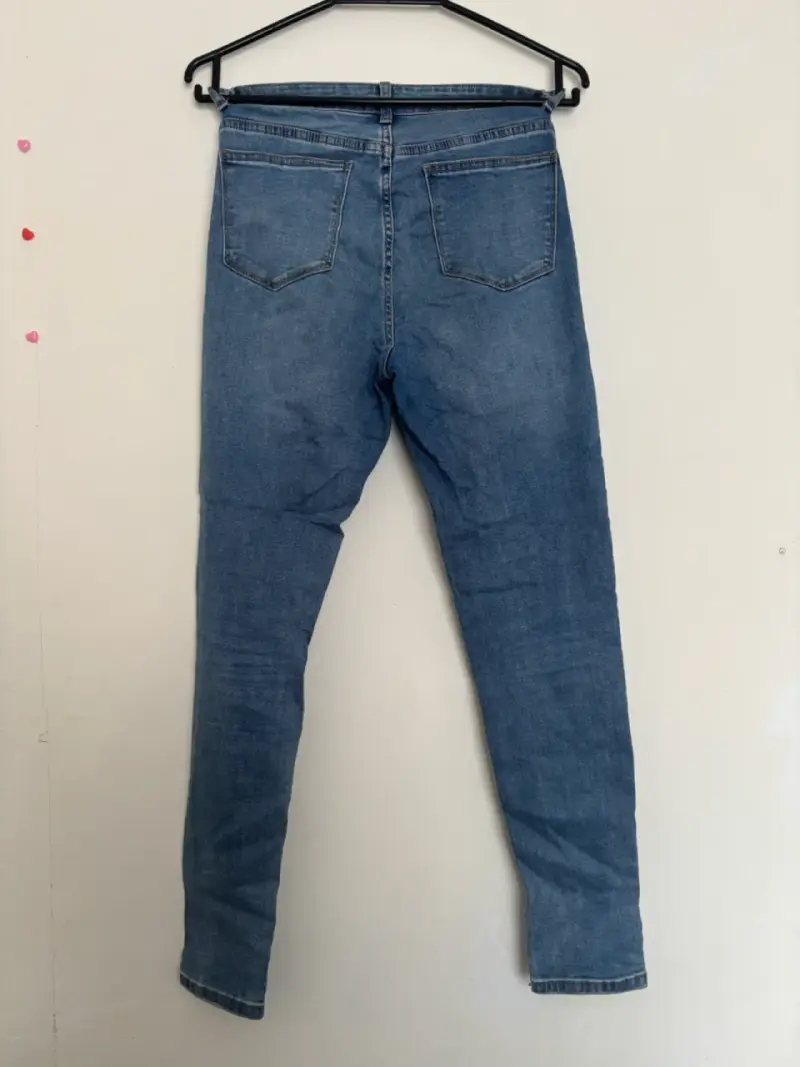 Jeans Basement - 2