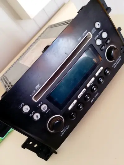 Radio original de Suzuki grand nomade - miniatura 1