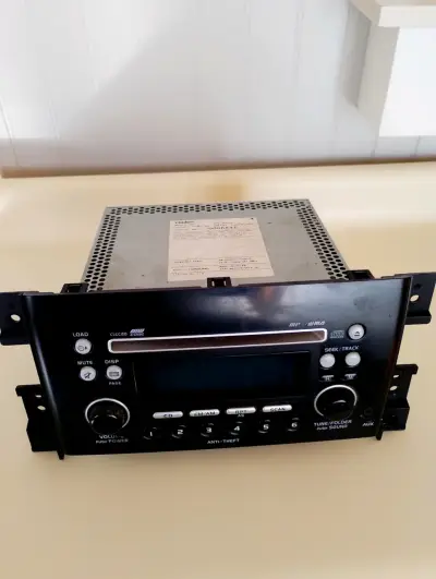 Radio original de Suzuki grand nomade - miniatura 2