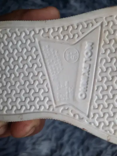 Zapatos infantiles marrones con cierre - miniatura 2