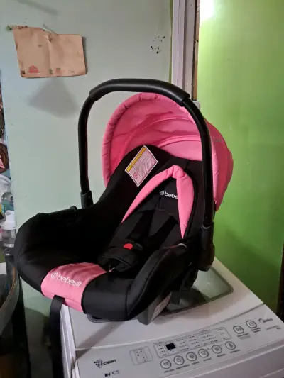 Silla de auto Bebesit rosada - miniatura 1