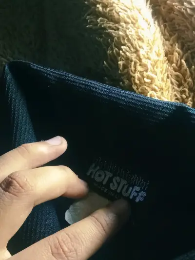 Chaqueta negra con cierre metálico - miniatura 2
