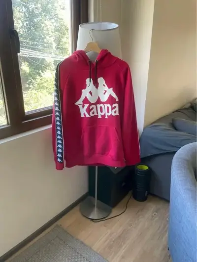 Polerón rojo Kappa con capucha - miniatura 1
