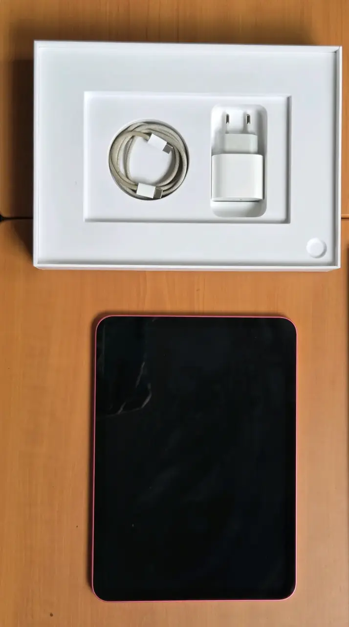iPad (10ma generación) - 1