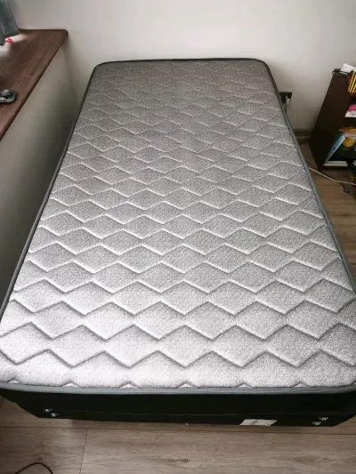 Cama 1 ½ plaza - miniatura 1
