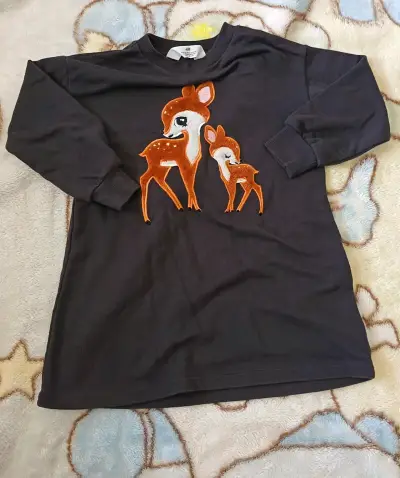 Polerón infantil Disney negro talla 6 - miniatura 2