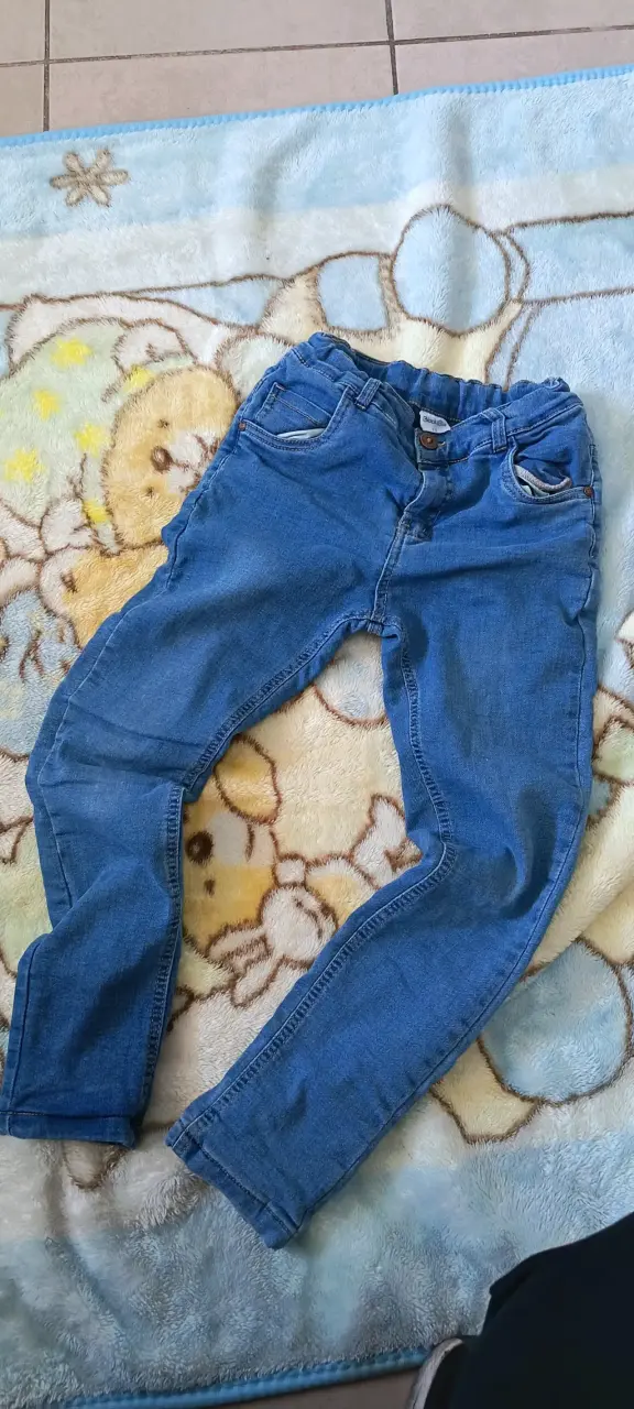 Jeans de mezclilla azul ropa talla 8 niño - 1