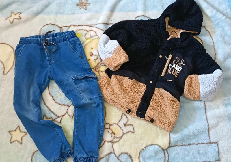 Jeans de mezclilla azul ropa talla 8 niño - 3