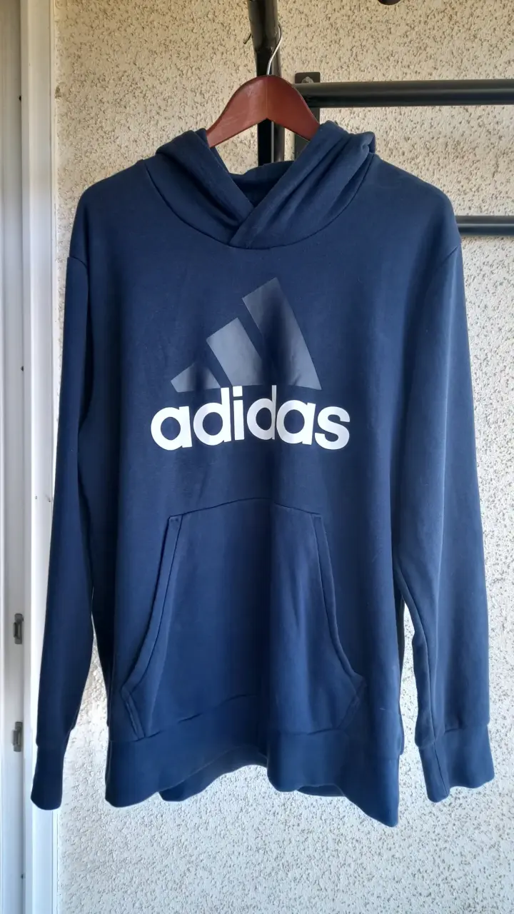 Polerón azul Adidas con capucha - 1