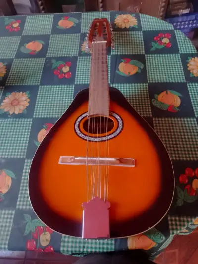 Mandolina - miniatura 1