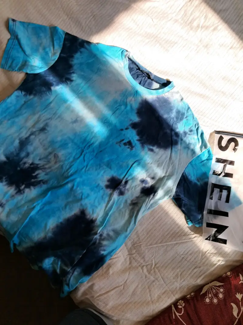 Polera Oversize tie-dye azul