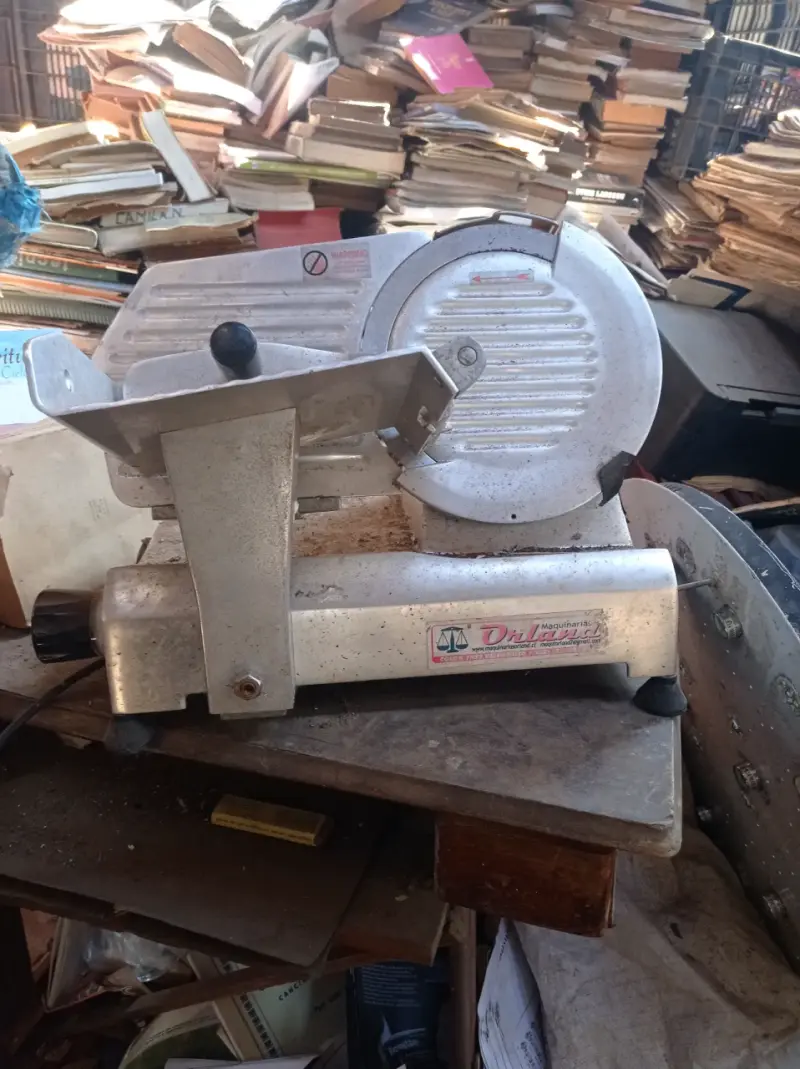 Cortadora de fiambres industrial