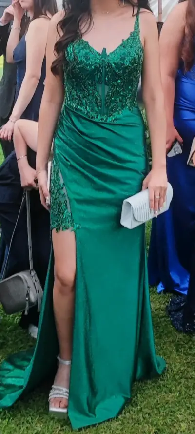 Vestido de fiesta verde esmeralda - miniatura 1