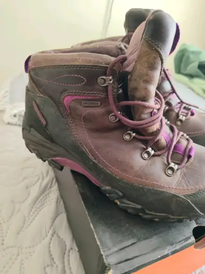 Botas de trekking impermeables - miniatura 1
