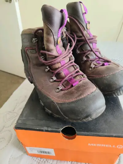 Botas de trekking impermeables - miniatura 4