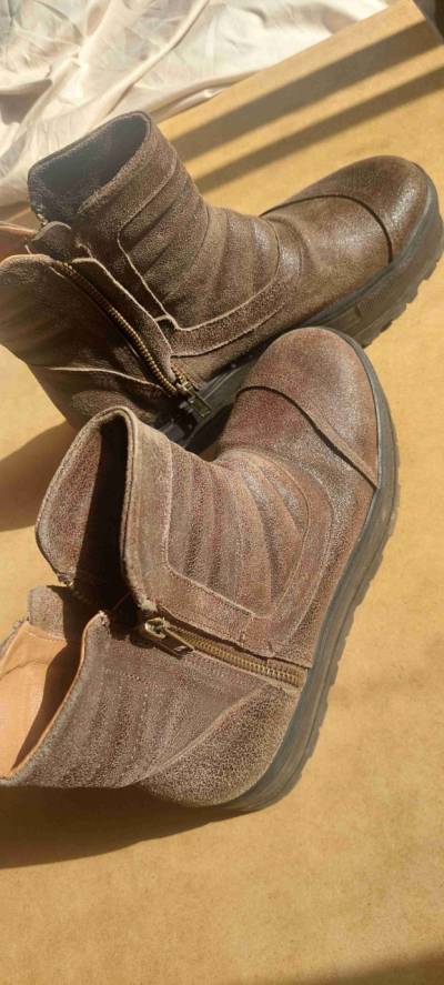 Botas de cuero marrón - miniatura 3